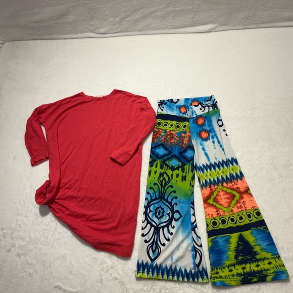 Pomelo Vibrant Peach, Blue and Green Patterned Outfit - Picture 3 of 10